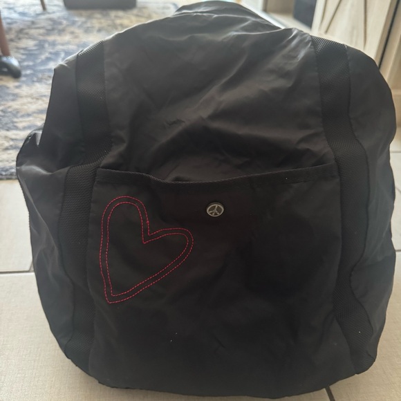 Peace Love World Travel Tote - Picture 6 of 8